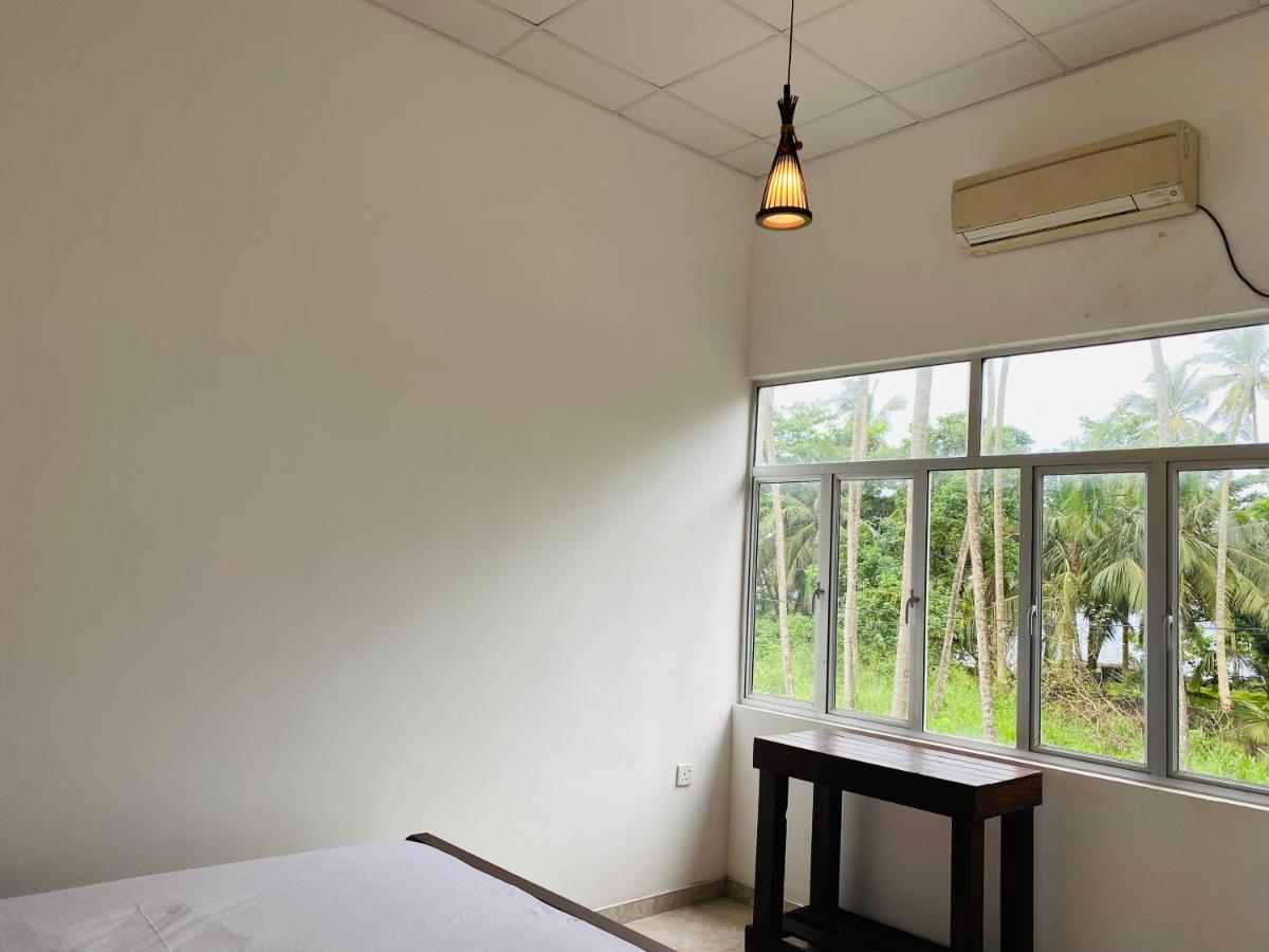 Aramba Resort Dondra Kültér fotó